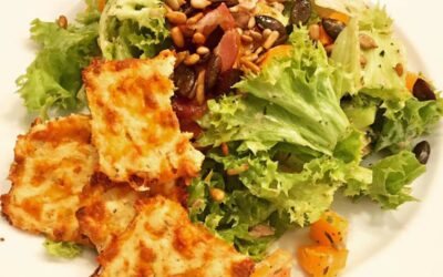 Salat mit Kräcker