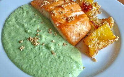 Lachs mit Brokkoli und Sesam