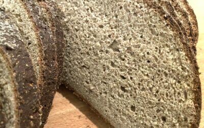 Buttermilch-Linsen-Leinsamen-Brot